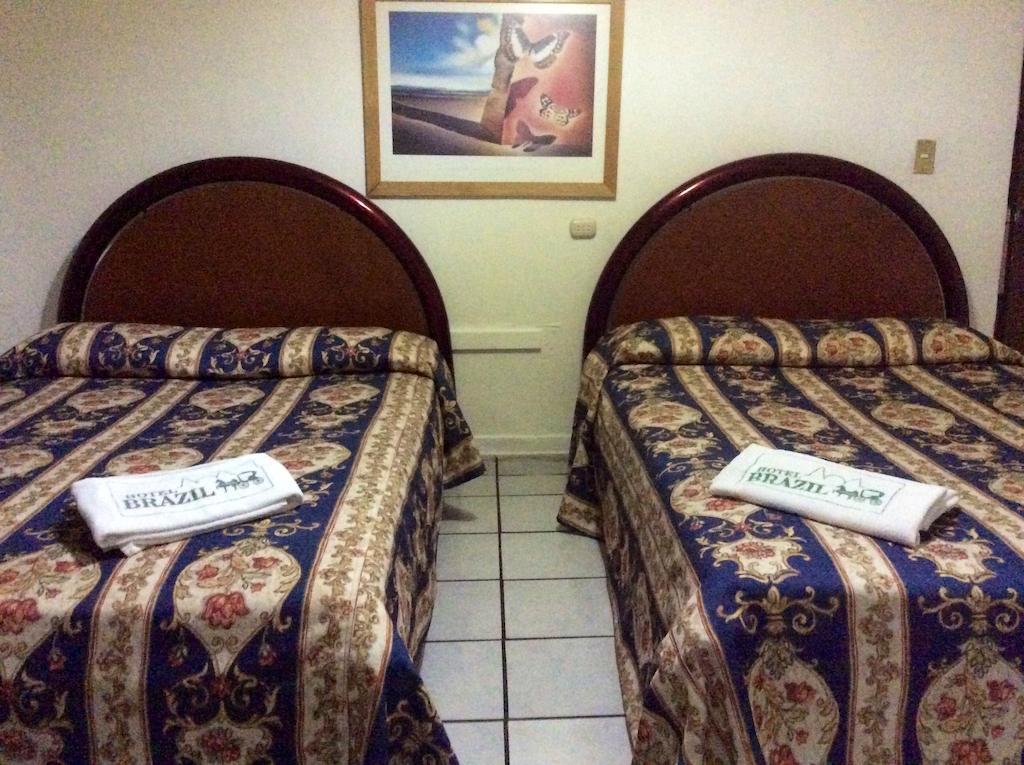 Oyo Hotel Brazil,Guadalajara,Estadio Jalisco Номер фото